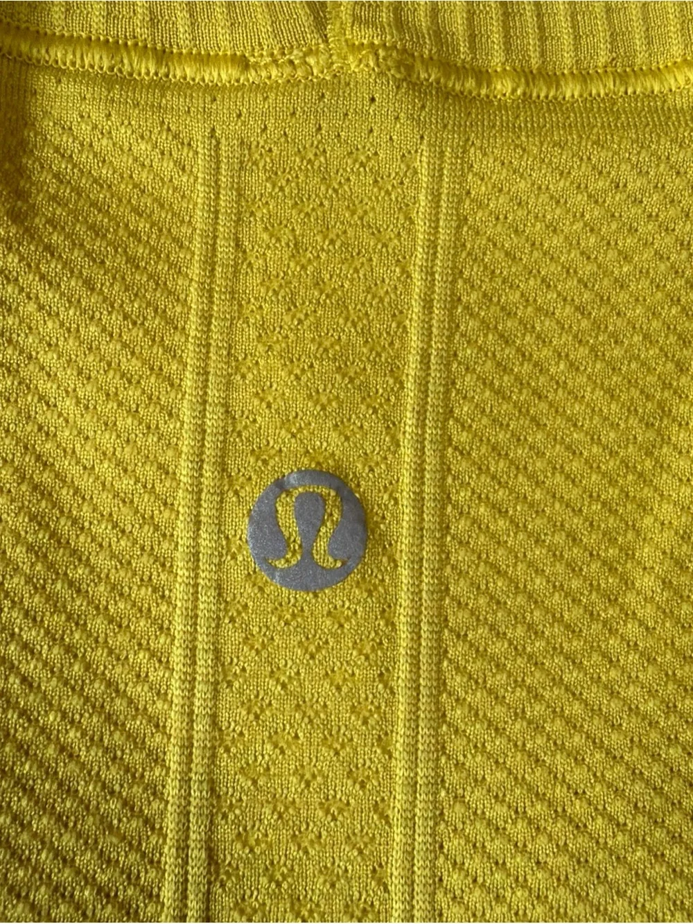 Lululemon Swiftly Tech 2.0 Short Sleeve Tee Gold Yellow Mustard Women’s Size 8 - Picture 7 of 7